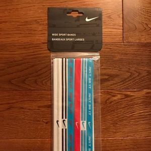 NWT Nike Wide Sport Bands